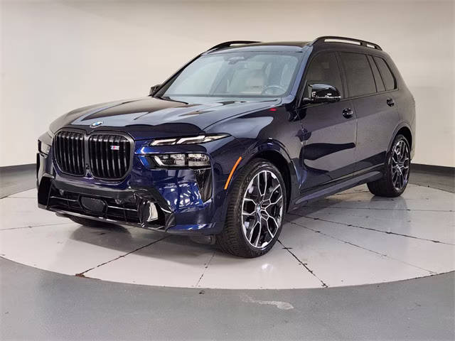 2023 BMW X7 M60i AWD photo