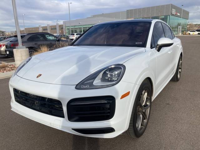2023 Porsche Cayenne Coupe S AWD photo