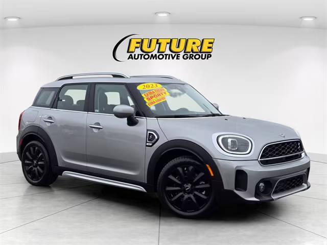 2023 MINI Countryman Cooper S FWD photo