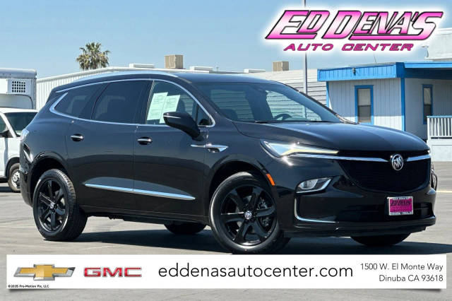 2023 Buick Enclave Essence FWD photo