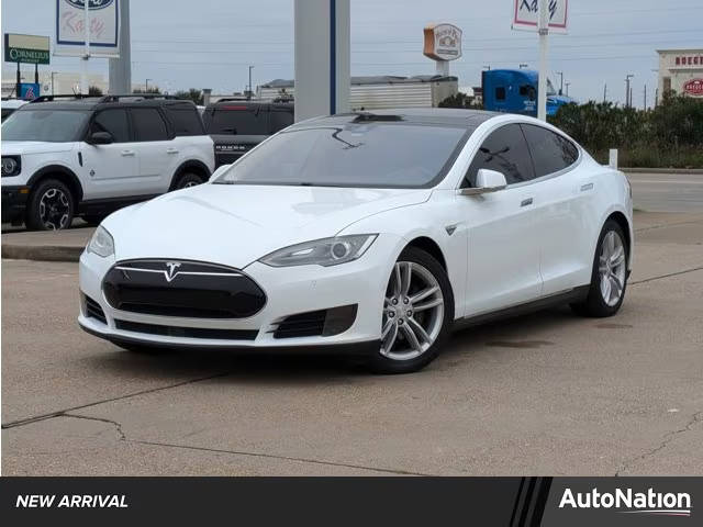 2015 Tesla Model S 85 kWh Battery RWD photo