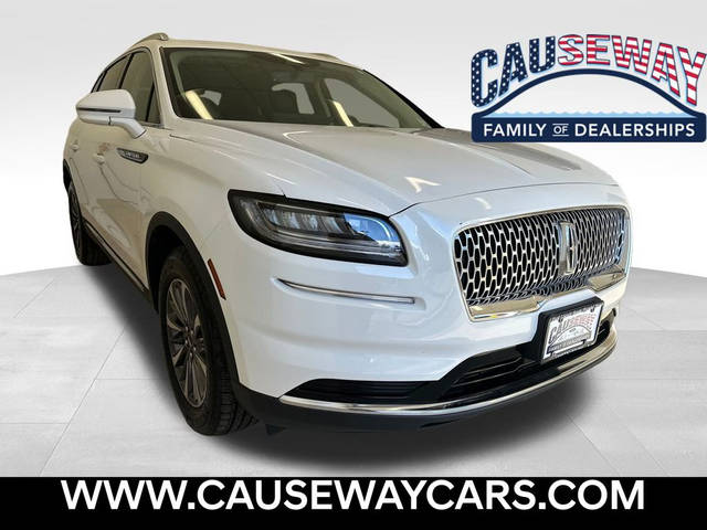 2023 Lincoln Nautilus Reserve AWD photo
