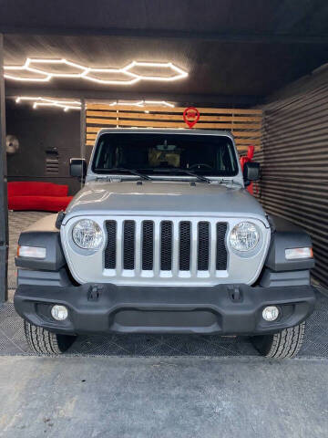 2023 Jeep Wrangler Unlimited Sport S 4WD photo
