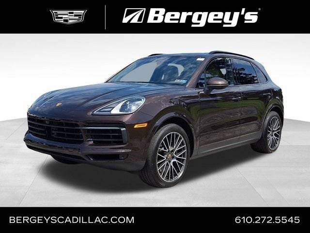 2023 Porsche Cayenne  AWD photo