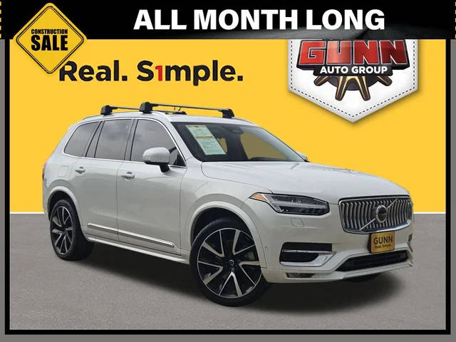 2023 Volvo XC90 Plus AWD photo