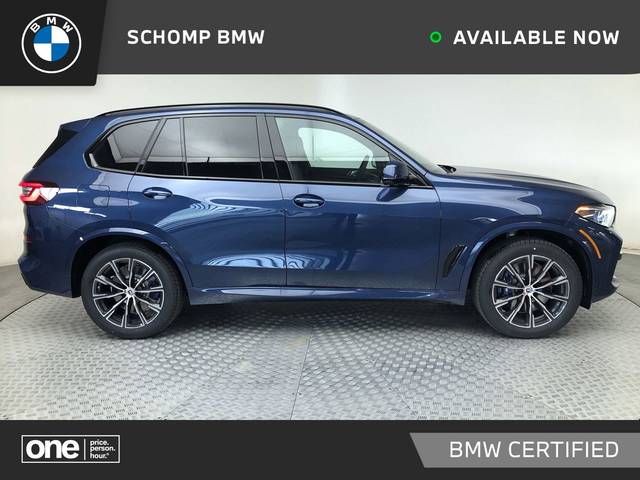 2023 BMW X5 M50i AWD photo