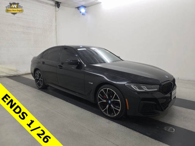 2023 BMW 5 Series 530e RWD photo