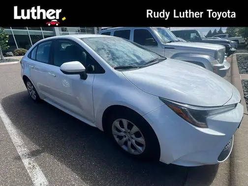 2021 Toyota Corolla LE FWD photo