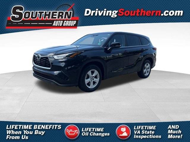 2023 Toyota Highlander L FWD photo