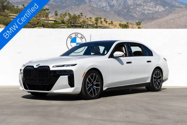 2023 BMW 7 Series 740i RWD photo
