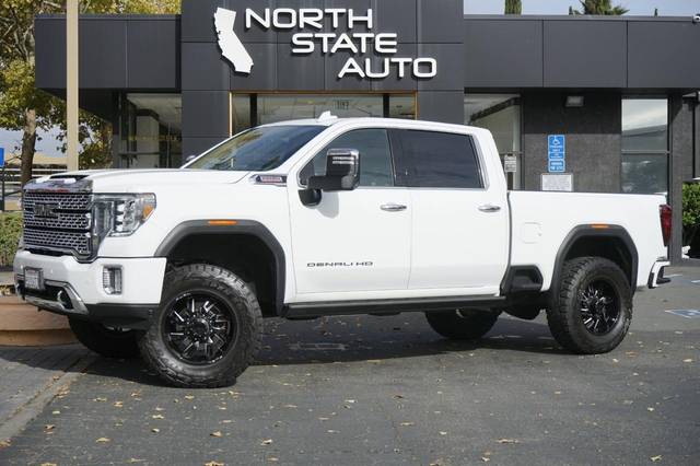 2023 GMC Sierra 2500HD Denali 4WD photo