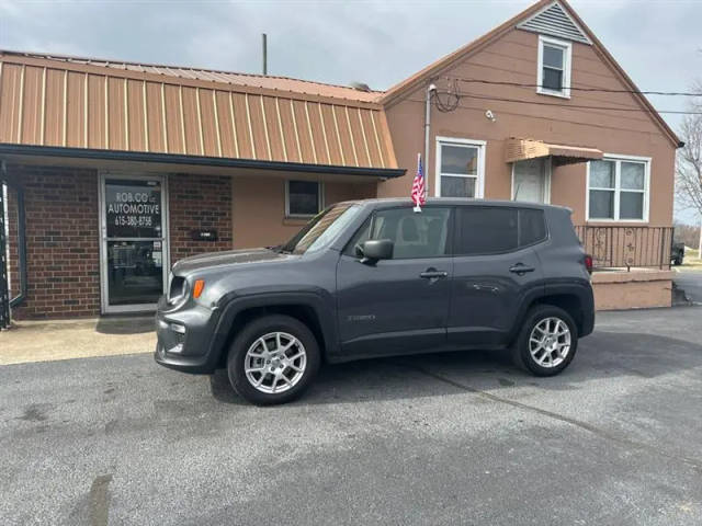 2023 Jeep Renegade Latitude 4WD photo