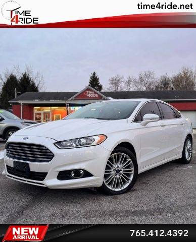 2016 Ford Fusion SE FWD photo