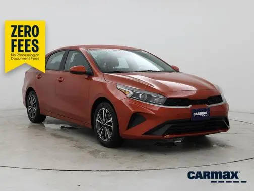 2023 Kia Forte LXS FWD photo