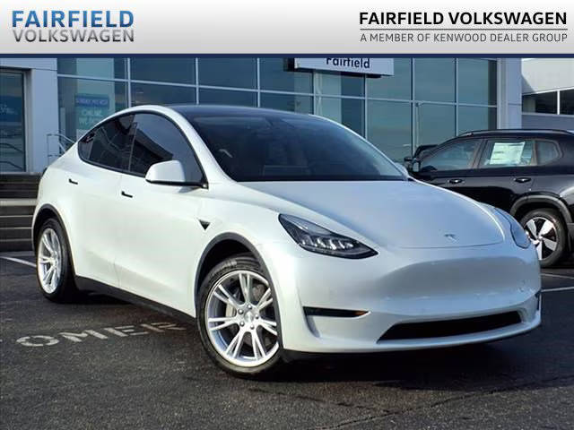 2021 Tesla Model Y Long Range AWD photo