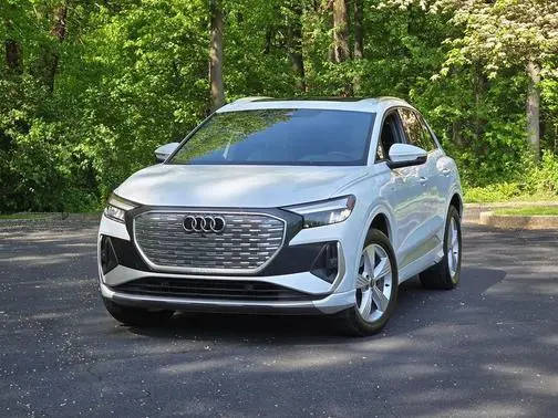 2023 Audi Q4 e-tron Premium AWD photo