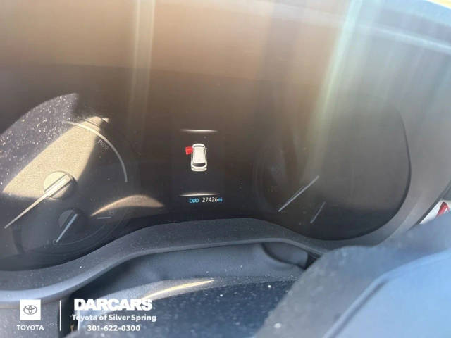 2023 Toyota Sienna LE FWD photo