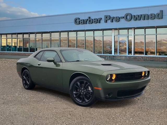 2023 Dodge Challenger SXT AWD photo