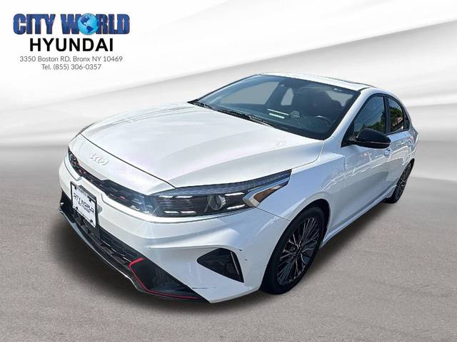 2023 Kia Forte GT-Line FWD photo