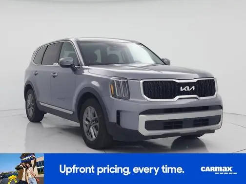 2023 Kia Telluride LX FWD photo