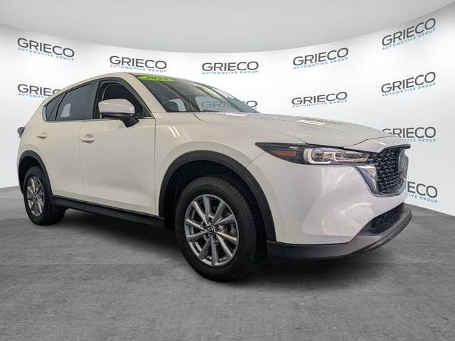 2023 Mazda CX-5 2.5 S Preferred Package AWD photo