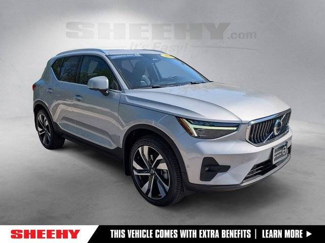 2023 Volvo XC40 Ultimate Bright Theme AWD photo