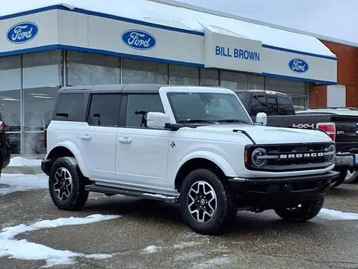 2023 Ford Bronco 4 Door Outer Banks 4WD photo
