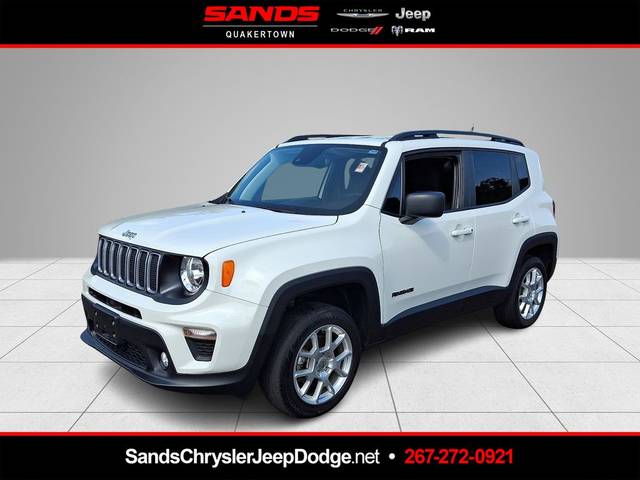 2023 Jeep Renegade Latitude 4WD photo