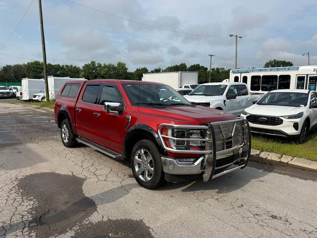 2023 Ford F-150 LARIAT 4WD photo