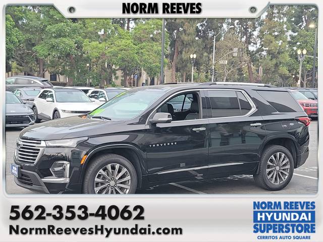 2023 Chevrolet Traverse Premier FWD photo