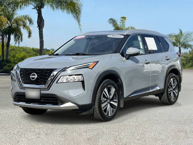 2023 Nissan Rogue Platinum FWD photo