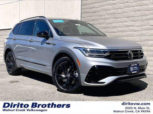 2023 Volkswagen Tiguan SE R-Line Black FWD photo