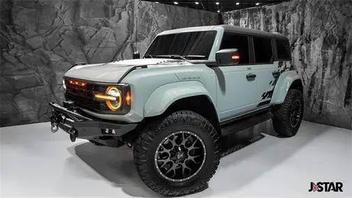 2023 Ford Bronco 4 Door Raptor 4WD photo