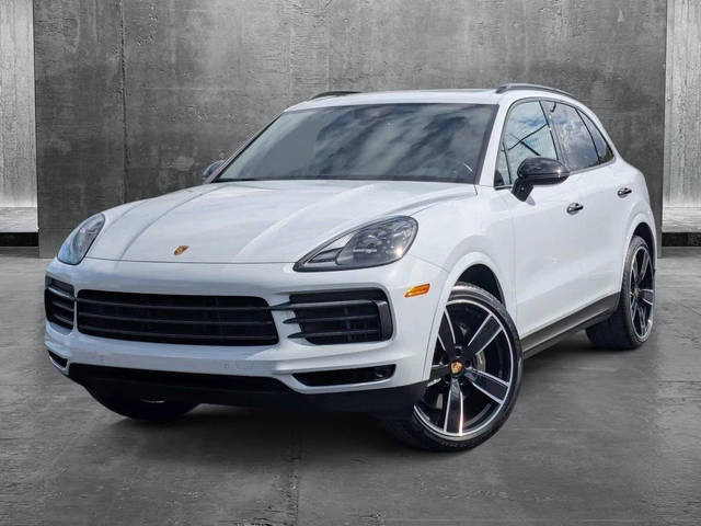 2023 Porsche Cayenne Platinum Edition AWD photo