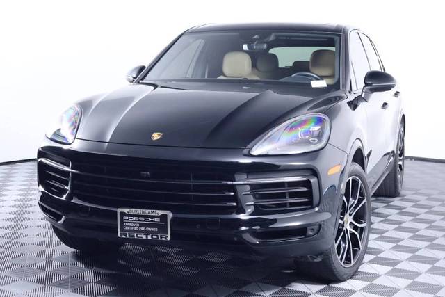 2023 Porsche Cayenne  AWD photo
