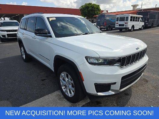 2023 Jeep Grand Cherokee L Limited RWD photo