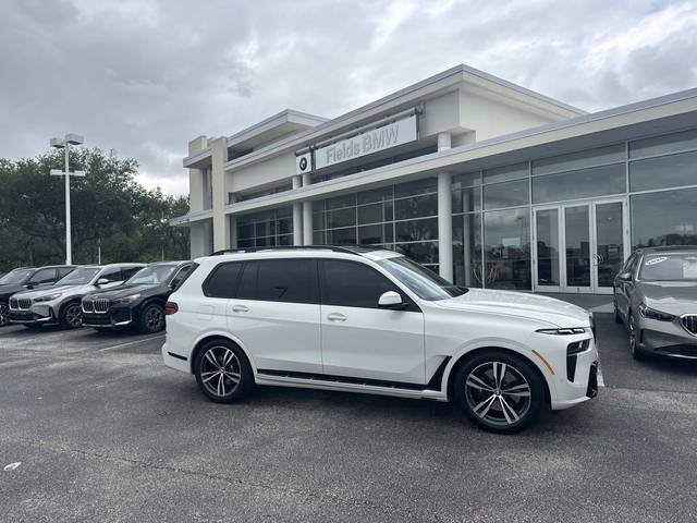 2023 BMW X7 xDrive40i AWD photo