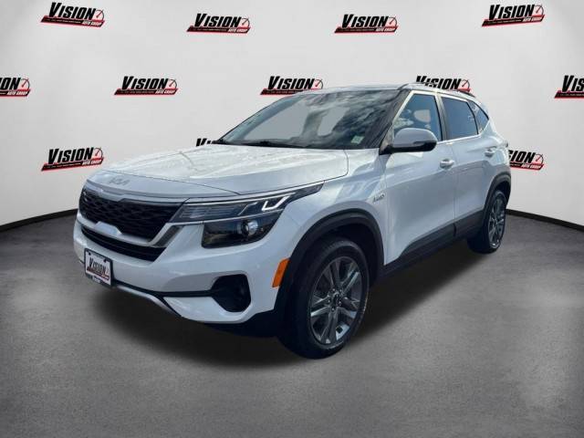 2023 Kia Seltos S AWD photo