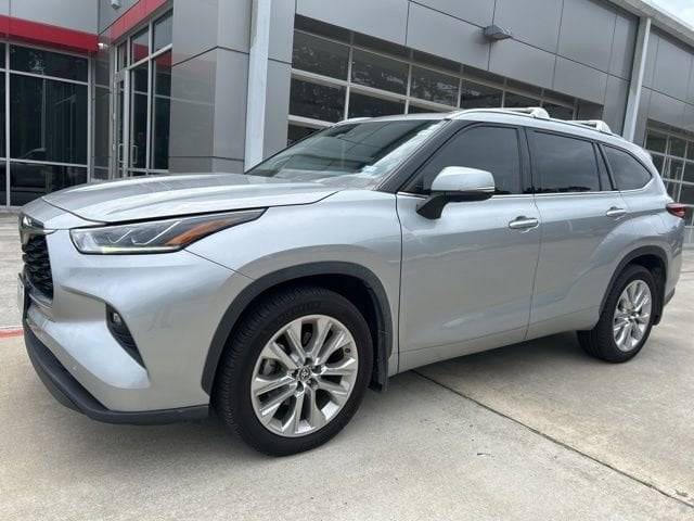 2023 Toyota Highlander Limited AWD photo