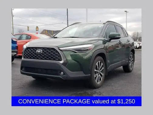 2023 Toyota Corolla Cross XLE AWD photo