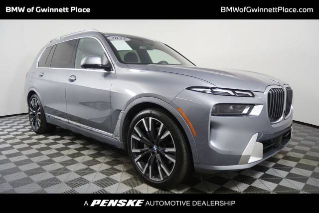 2023 BMW X7 xDrive40i AWD photo