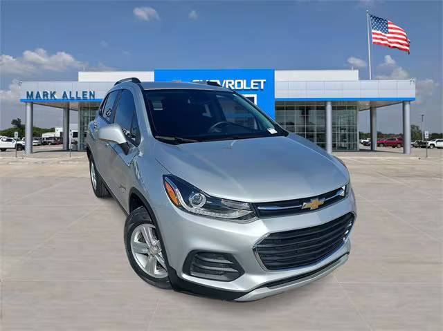 2022 Chevrolet Trax LT FWD photo