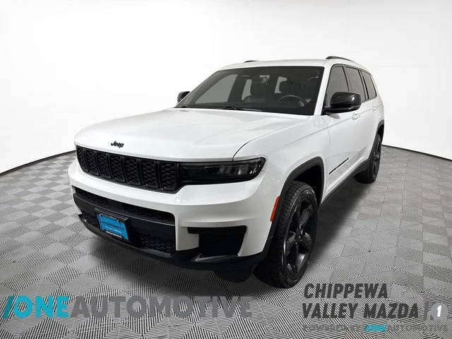 2023 Jeep Grand Cherokee L Altitude 4WD photo