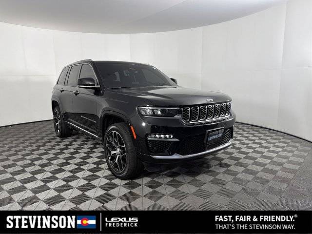 2023 Jeep Grand Cherokee Summit Reserve 4WD photo