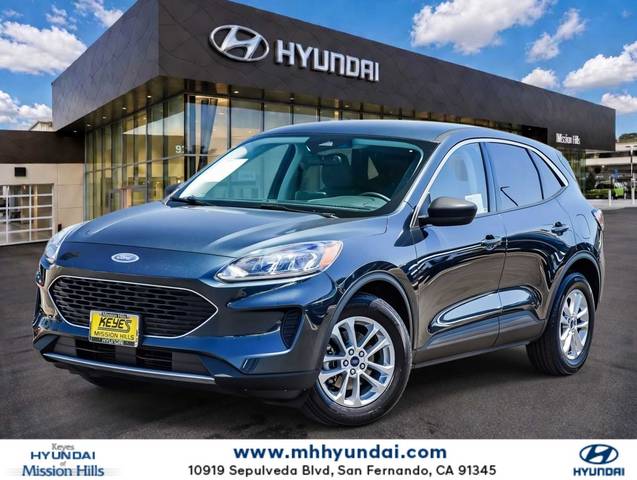 2022 Ford Escape SE FWD photo
