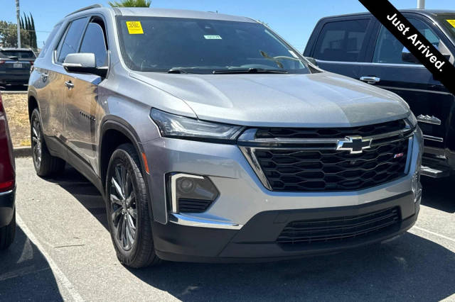 2023 Chevrolet Traverse RS FWD photo