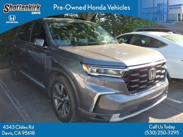 2023 Honda Pilot Elite AWD photo