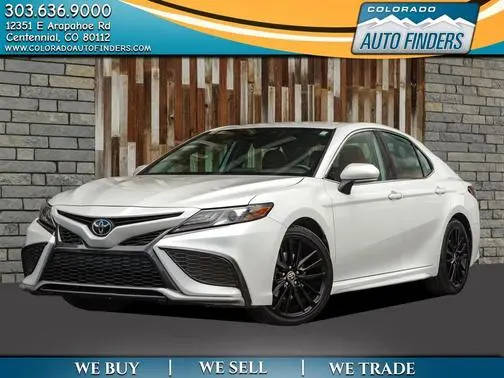 2022 Toyota Camry XSE FWD photo