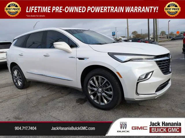 2023 Buick Enclave Essence FWD photo