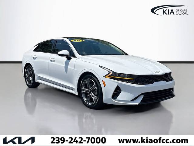2023 Kia K5 EX FWD photo